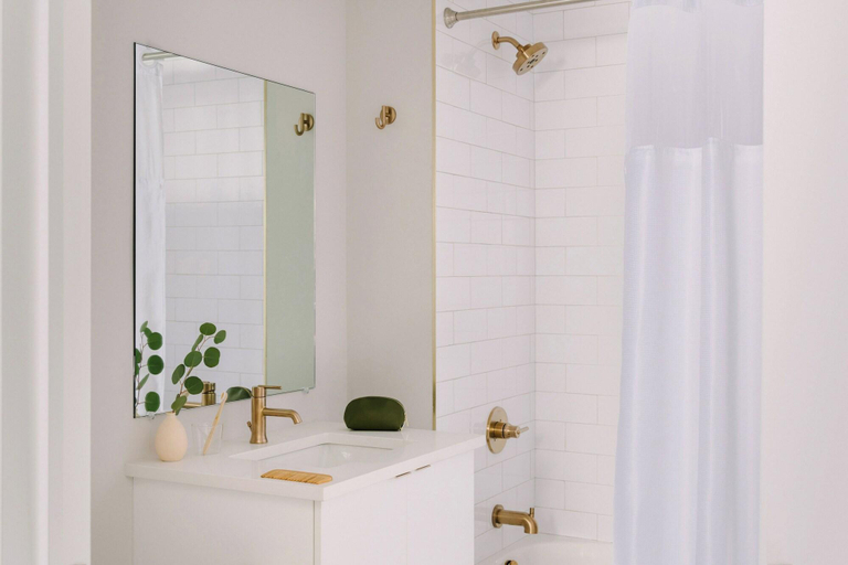 Bathroom 4, Sosuite at The Ovation, Philadelphia
