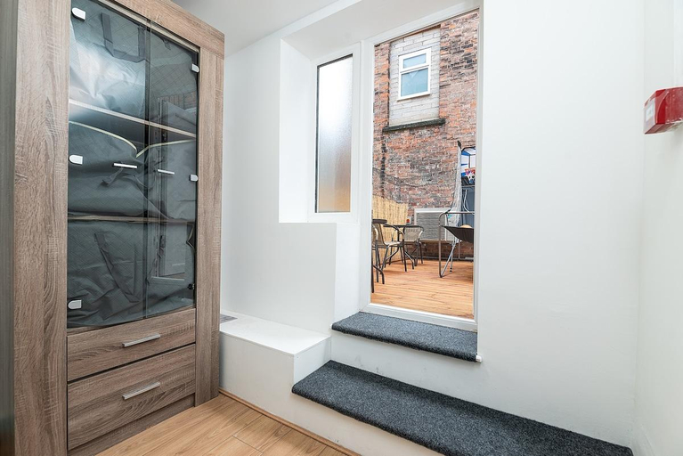 Others 5, Deluxe 2 Bedroom Apartment In City Centre, Nottingham