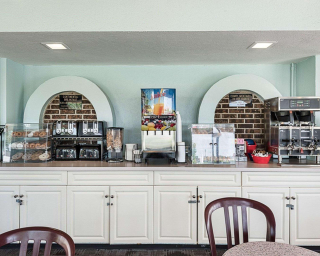 Public Area 2, Econo Lodge Inn & Suites Rehoboth Beach, Sussex