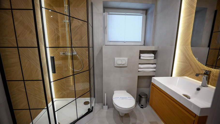 Bathroom 3, Apartamenty Sun & Snow Pułaskiego, Nowy Sącz