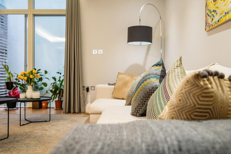 Bedroom 2, Three Bed, Luxurious Leicester Square Duplex, London