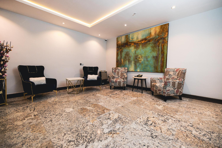 Others 5, MEETHAQ HOTELS, AbujaMun