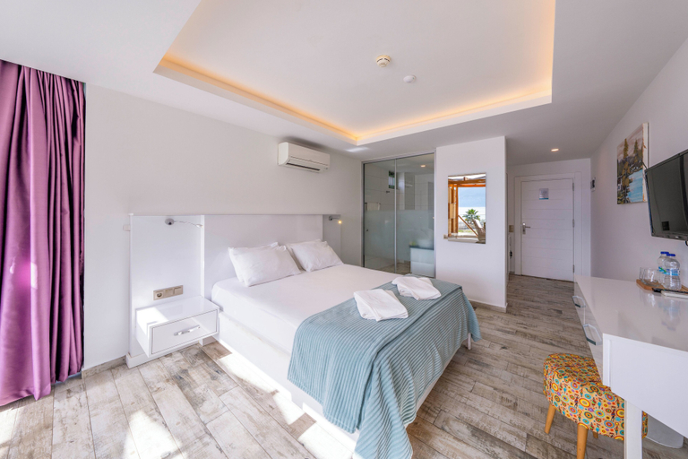 Bedroom 4, Greenbeach Hotel, Kaş