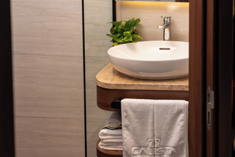 Bathroom 4, Calista Cruise - A Ha Long Bay Spectacle, Hạ Long