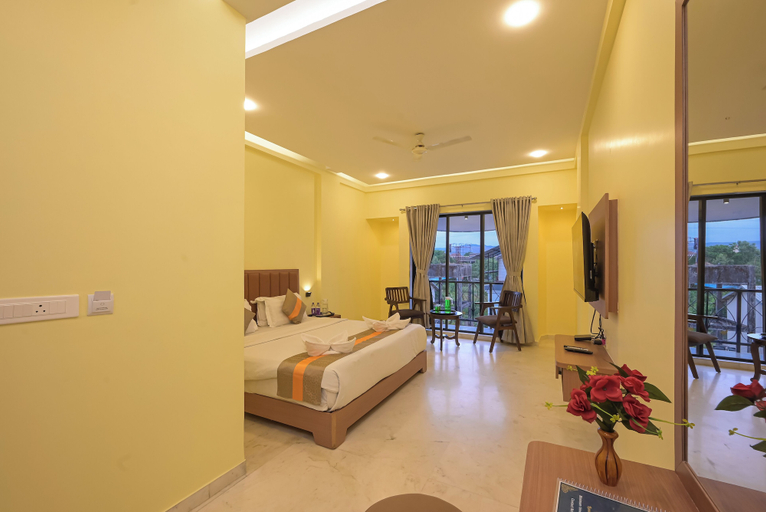 Bedroom 3, Hotel Aristro, Pune
