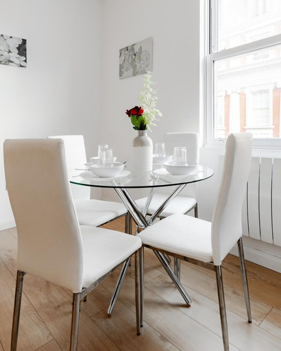 Others 5, West Ealing Prime Serviced Apartments, London