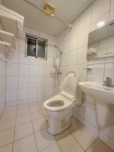 Bathroom 3, Tamsui Homestay, New Taipei City
