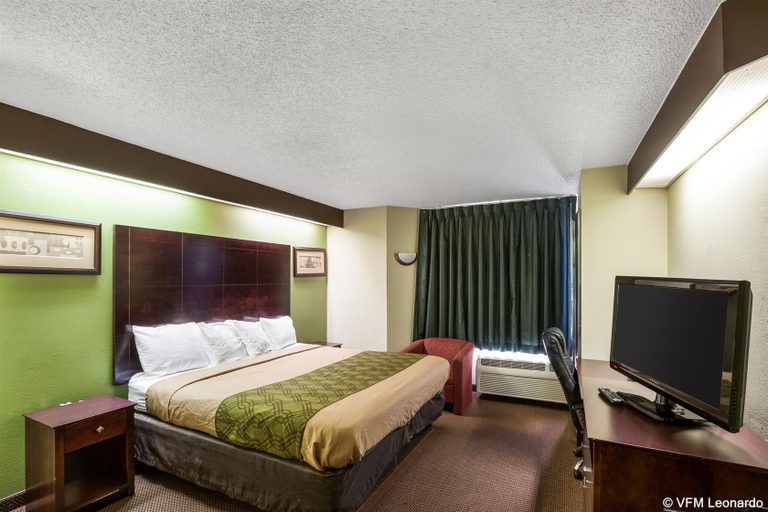 Bedroom 4, Quality Inn & Suites Richardson-Dallas, Collin
