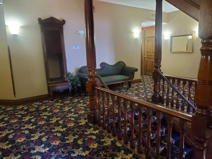 Bedroom 3, Historic Bullock Hotel, Lawrence