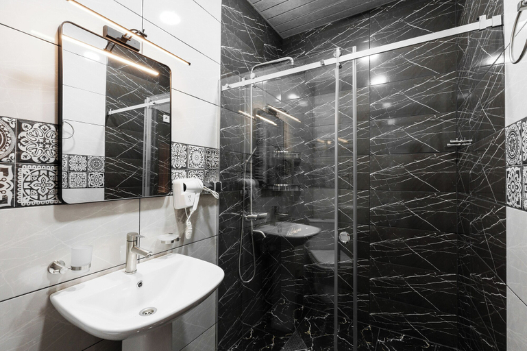 Bathroom 4, Roots Resort, Kobuleti