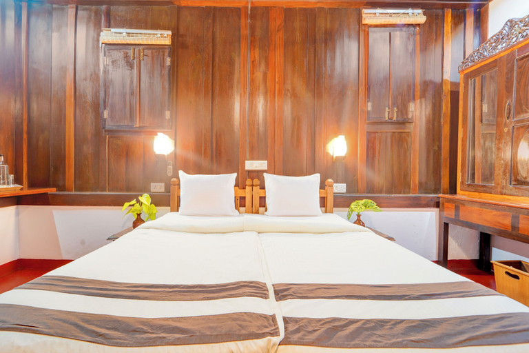 Bedroom 3, Alaya Stays Palm Dale by the Backwaters, Alappuzha