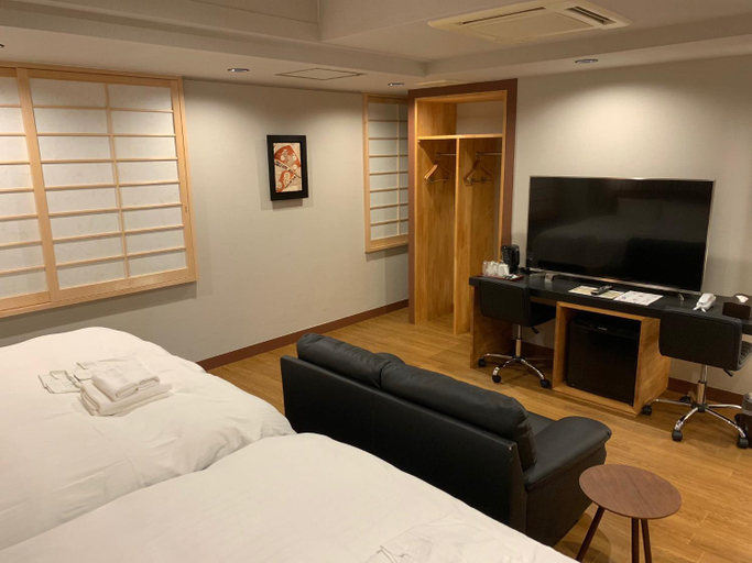 Bedroom 2, Hotel Be-zen shimanouchi, Osaka