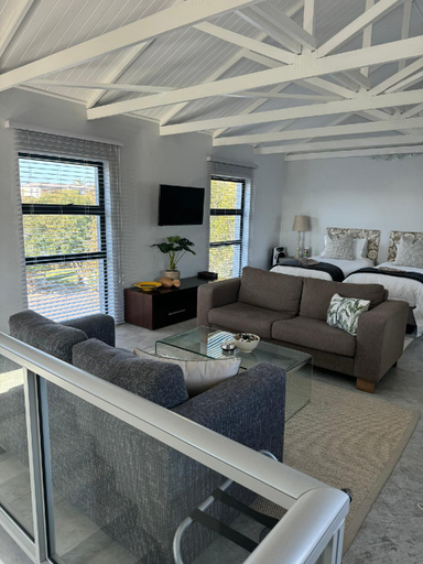 Others 4, Cozy, Spacious Loft on 4th Avenue, City of Cape Town