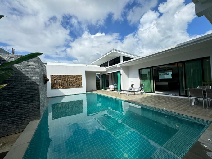 Sport & Beauty 3, Skypool Villa Vacation Private Villa with big Pool, Phuket Island