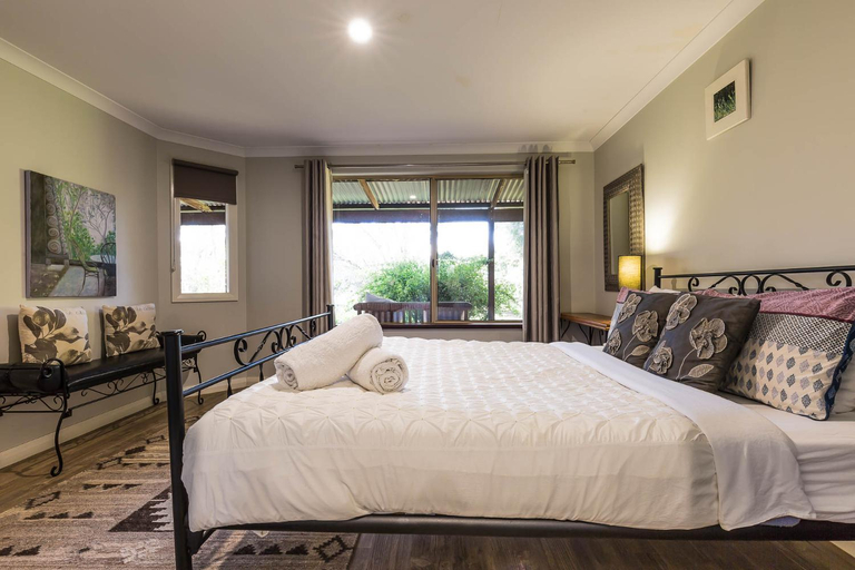 Bedroom 2, Bettenay's Accommodation, Busselton