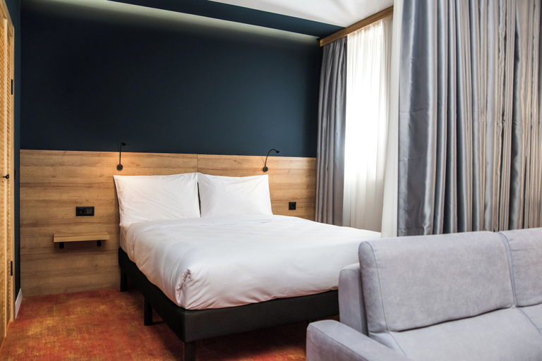 Bedroom, ibis Styles Tbilisi Mzuiri Park, Tbilisi