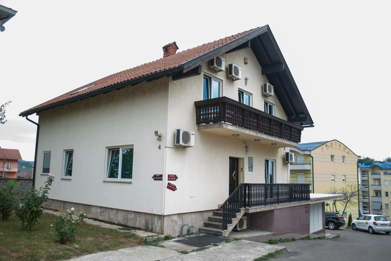 Others 2, Hostel Fortuna, Banja Luka