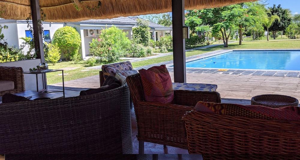 Sport & Beauty, Sunbirds Hotel Cottage, Chobe