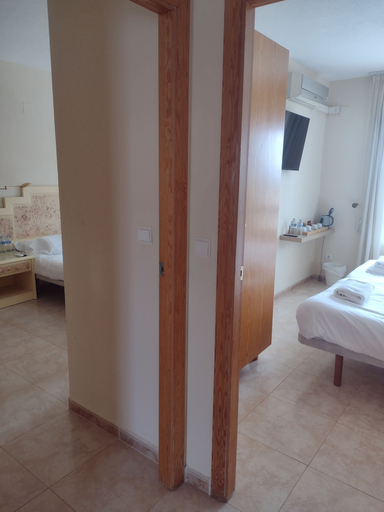 Bedroom 3, Hotel Algorfa, Alicante