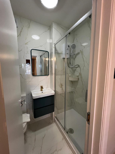 Bathroom 3, New Kings Cross Apartment, London