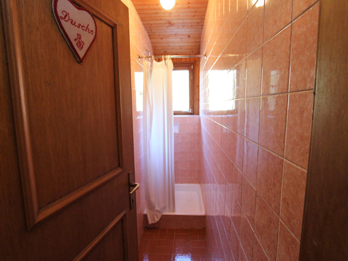 Bathroom, Holiday Home in Gmund with Garden, Spittal an der Drau