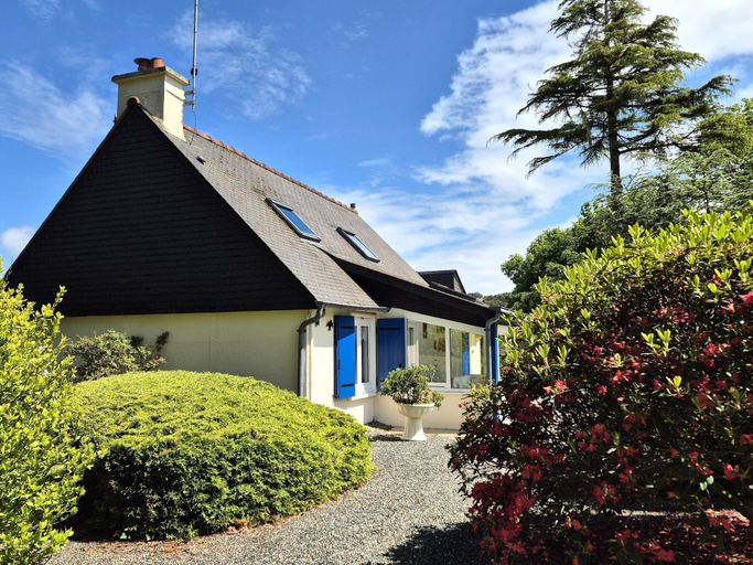 Exterior 4, Holiday Home in Plourivo Near Goelo Coast, Côtes-d'Armor