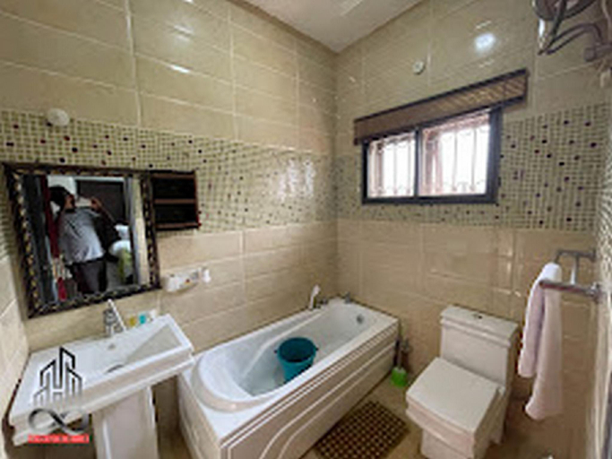 Others 2, House 8, Bwari