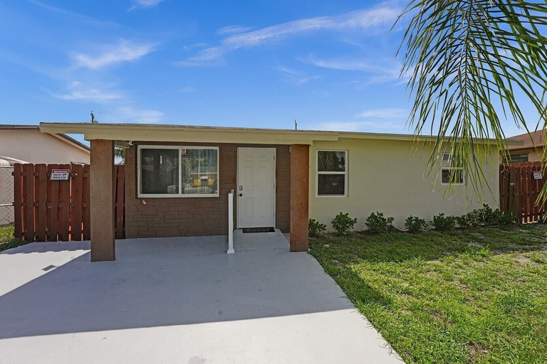 Exterior & Views 2, 4 Bedroom Delray Beach Vacation Home Sports, Palm Beach