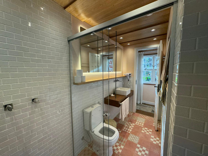 Bathroom 3, Auberge Suisse Pousada, Nova Friburgo