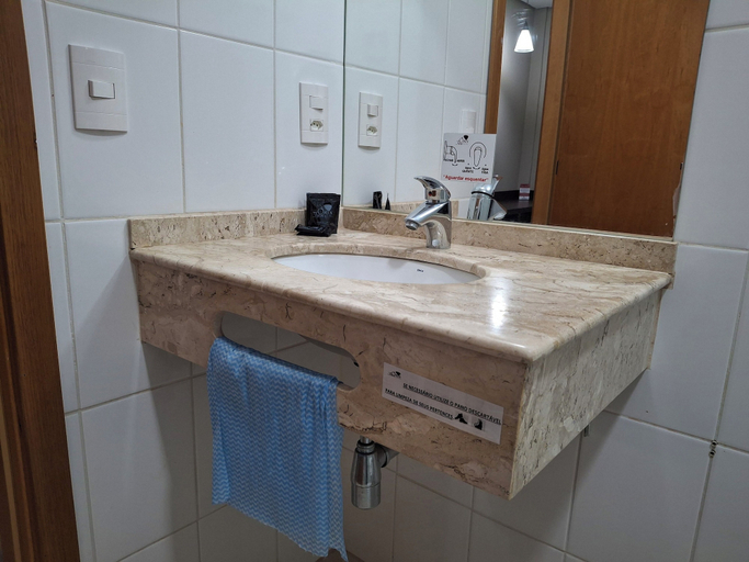 Bathroom 4, Onix Inn Hotel Cravinhos, Cravinhos