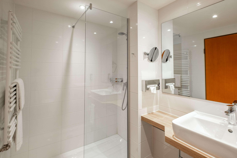 Bathroom 4, Quality Hotel Lippstadt, Soest
