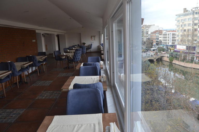 Others 5, Manzara Hotel, Merkez