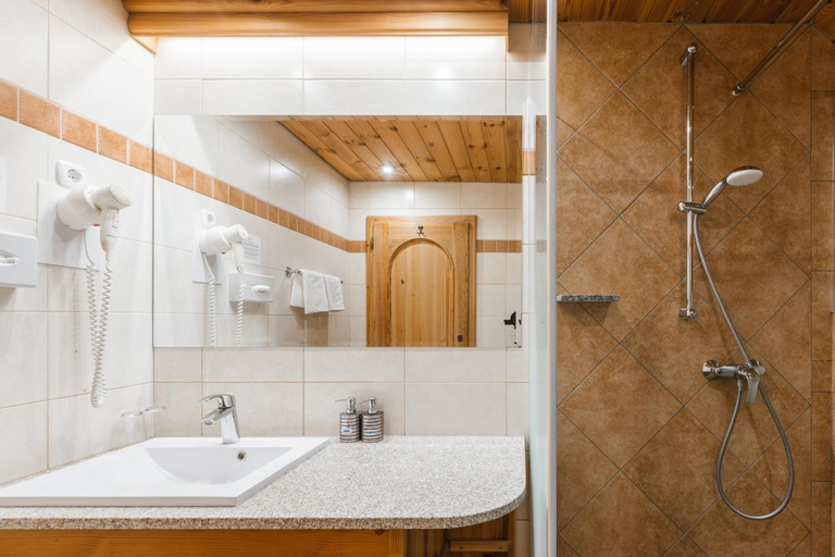 Bathroom 3, Garni Hotel Berc, Bled