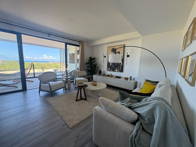 Room 1, 2 Bedrooms 4 Guests Private Terrace Cap Cana, Salvaleon de Higuey