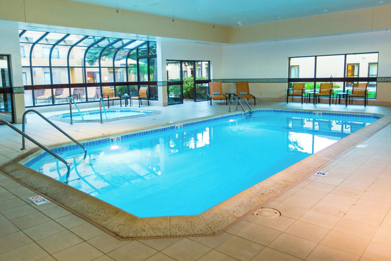 Sport & Beauty, Courtyard by Marriott Chicago O'Hare, Cook