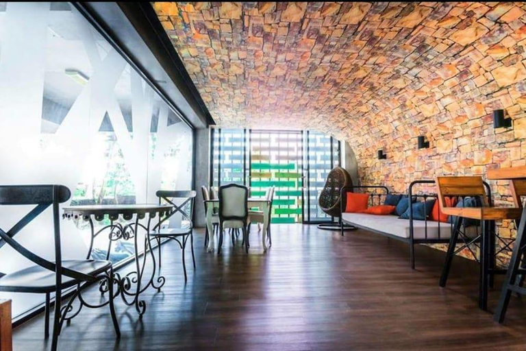 Food & Drinks, Bedroom 77, Muang Rayong