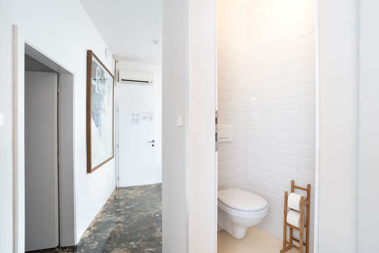 Bathroom 5, Art Hotel Tartini, Piran