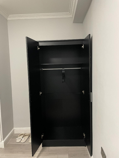Others 4, Comfy Ensuite Room in Colindale, London