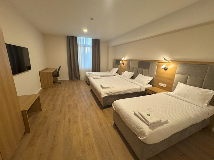 Bedroom 2, Promenaden Hotel, Gera