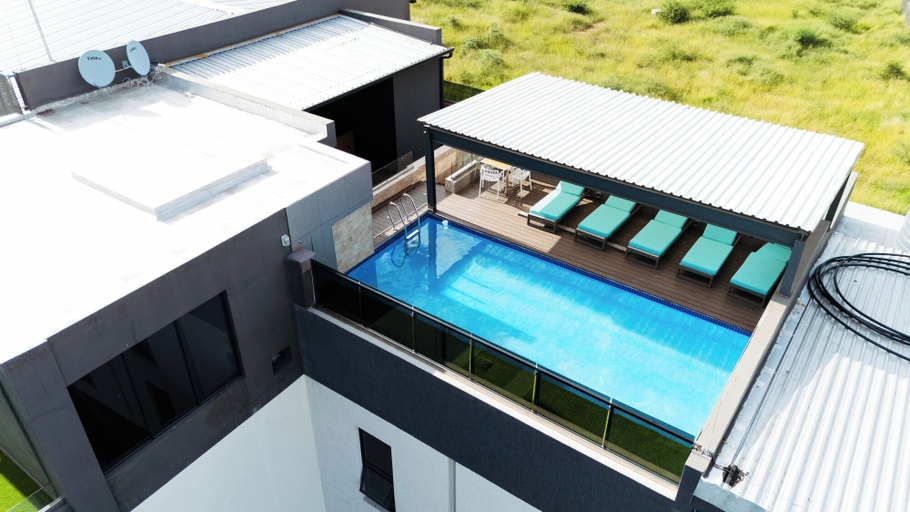 Sport & Beauty 3, 38 on Boulders Hotel, Gaborone