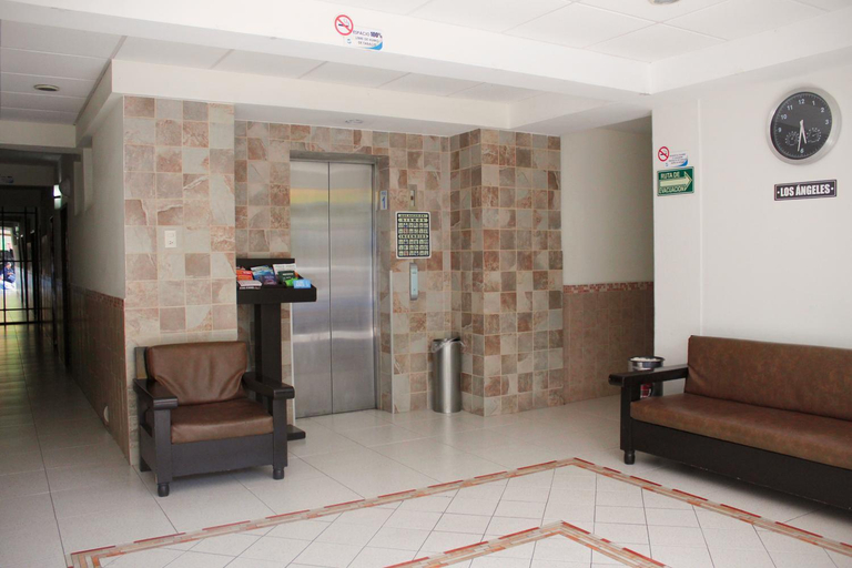 Public Area, Hotel Terranova Zona Piel, León