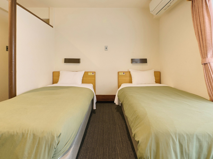 Bedroom 11
