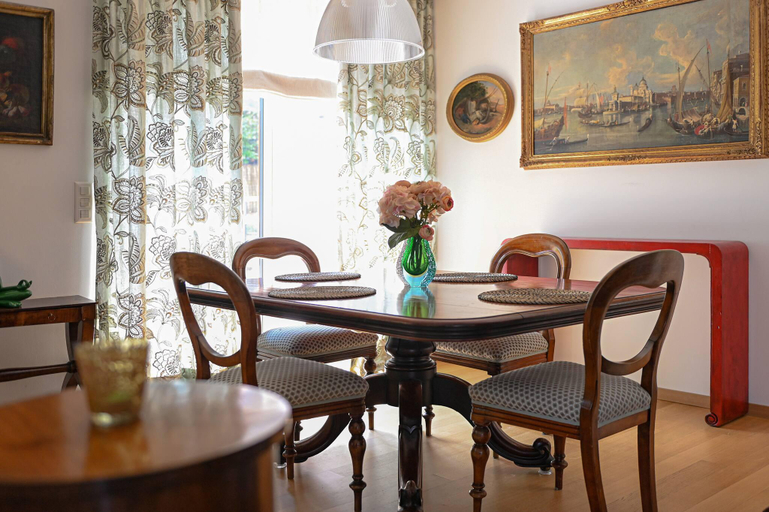 Others 3, One Only Lake View Apartment, Lugano