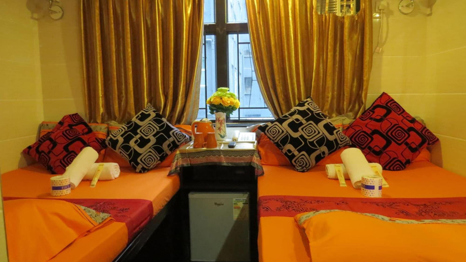 Bedroom 13
