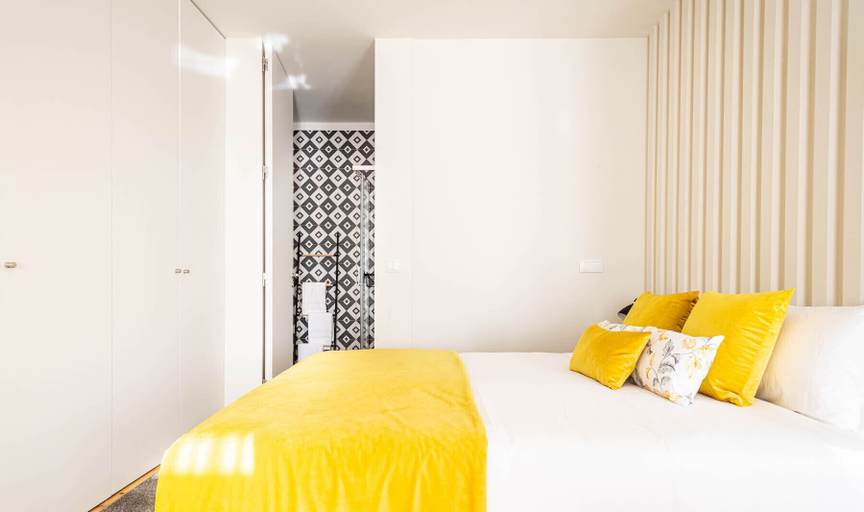 Bedroom, Bonja1 Light-filled Apartment w/ Balcony +AC, Porto