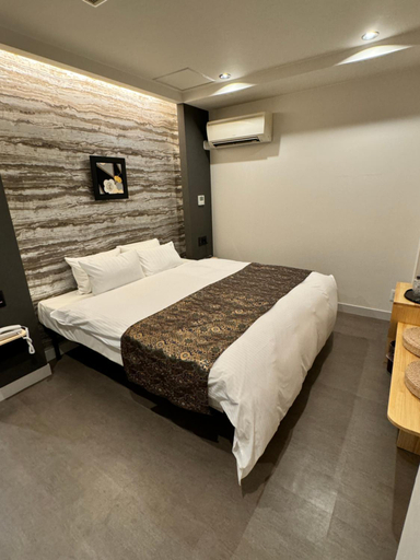 Bedroom 2, Hotel Be-zen shimanouchi, Osaka