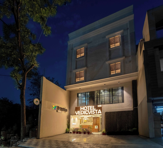 Others 5, Hotel Vedic Vista, Indore
