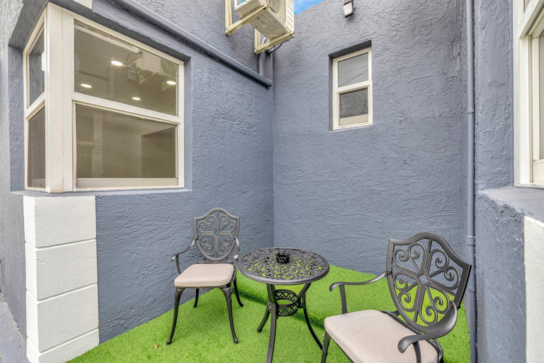 Others 4, Studio off Las Olas- Steps to the Beach, Broward