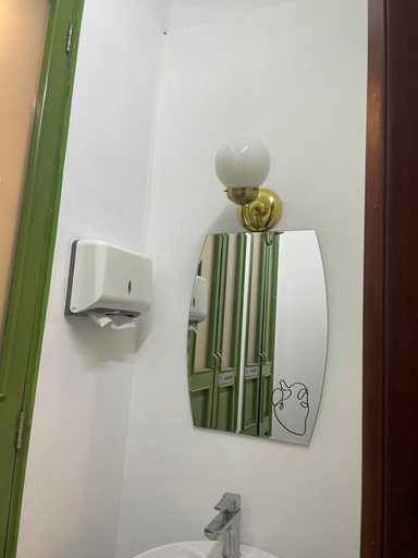 Bathroom 3, Uotan, Mexico City