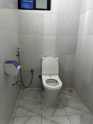 Bathroom 3, Girrafe Apartments, Kinondoni